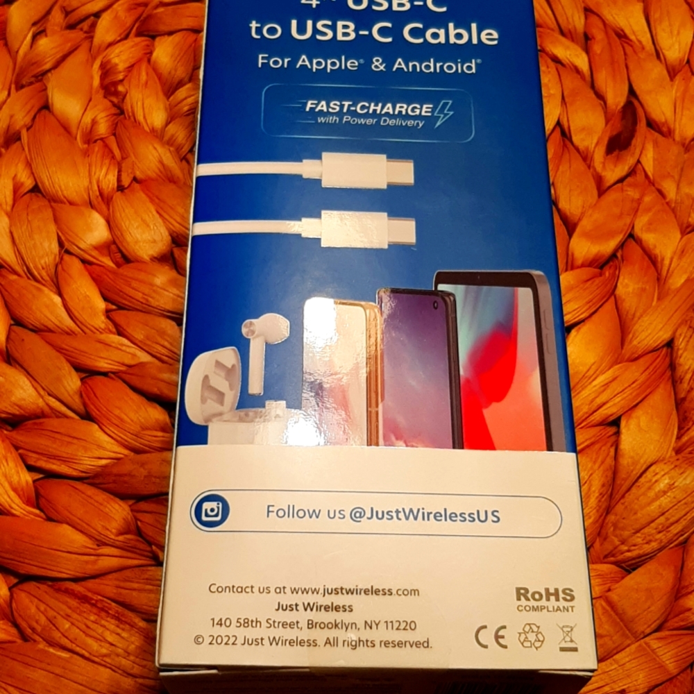 JW USB-C to USB-C 4" Charging CABLE